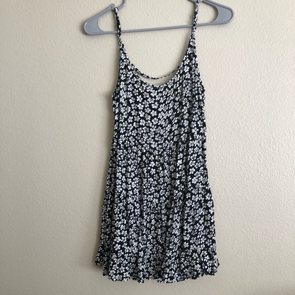 Brandy Melville floral jada dress